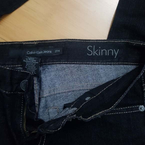 Calvin Klein Jeans in faded black - Picture 3 of 3
